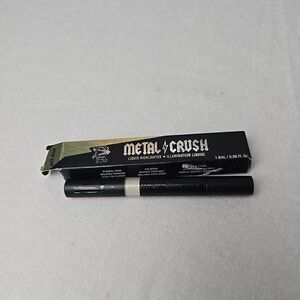Kat Von D Metal Crush Liquid Highlighter Gold Skool